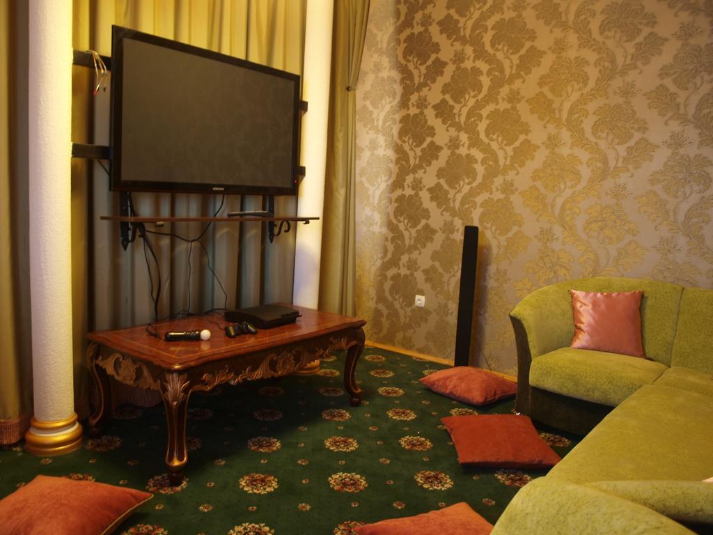 Spa Hotel Zoryani Karpaty Vîșka Exterior foto